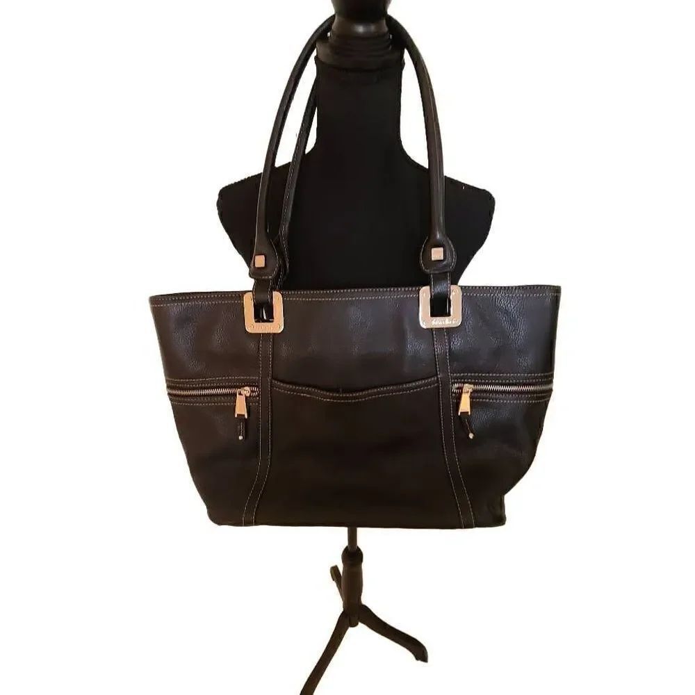 Tignanello Women's Leather Magnetic Closure Double Handle Tote Bag Black